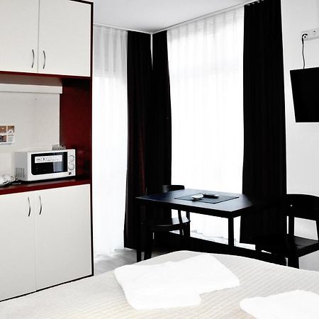 6 Rooms Apartments Berlin Exterior photo